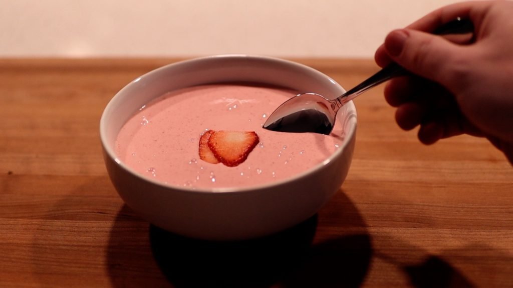 Chilled Strawberry Soup