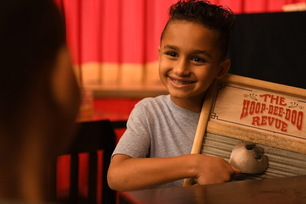 Hoop-Dee-Doo Musical Revue Washboard